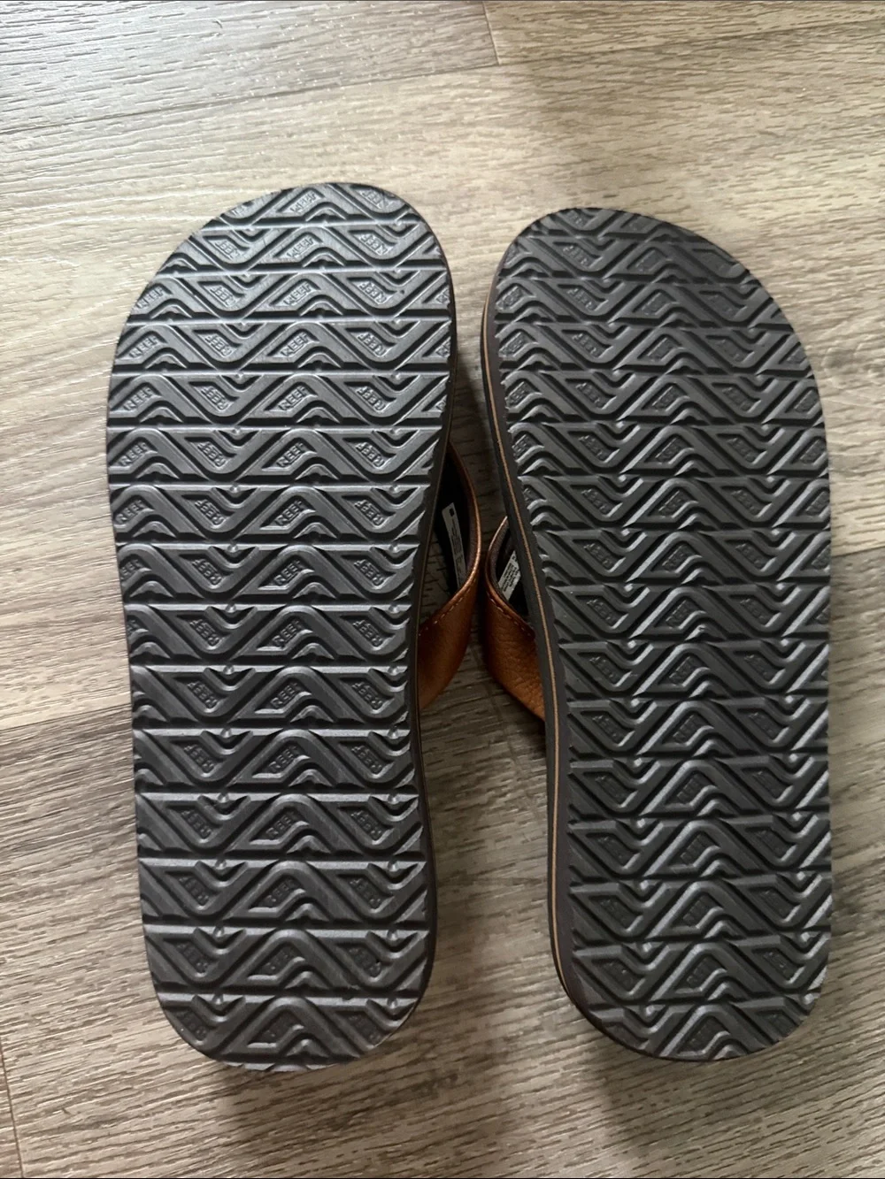 Reef Kids Brown and Black Leather-Look Flip Flops